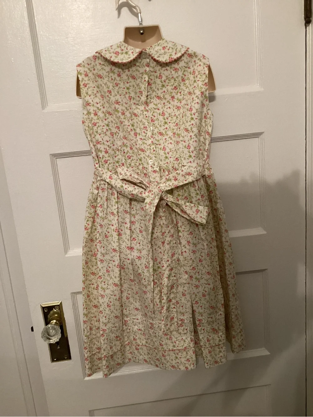 100% Cotton Cream Floral Smocked Peter Pan Collar Dress for Girls
